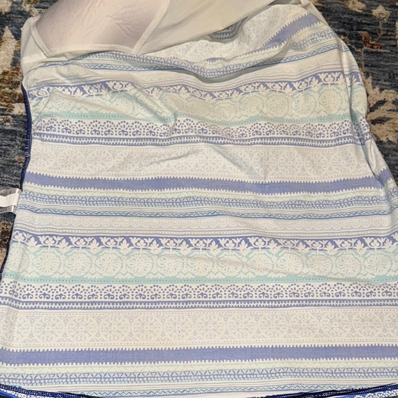 LANDS END WOMEN’S SWIMWEAR SIZE 14 TANKINI SWIM SUIT TOP - Picture 16 of 16